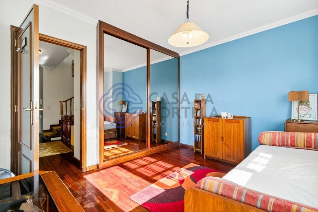 Moradia T3 para Venda em Serzedo e Perosinho Foto 13