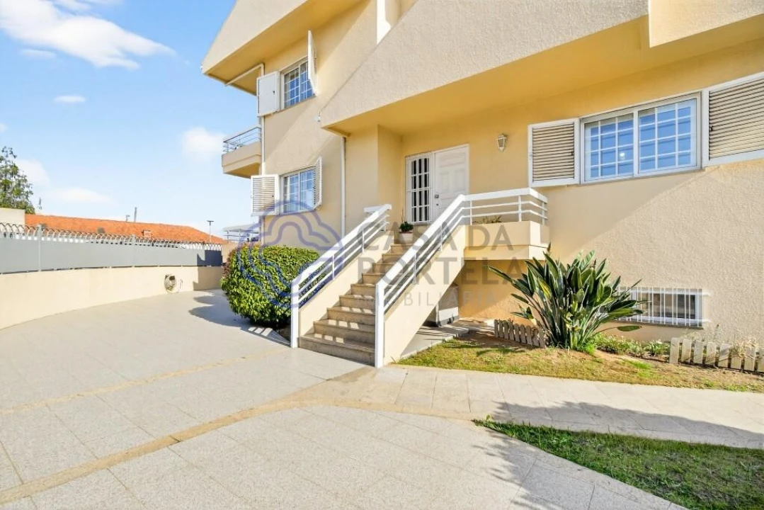 Moradia T3 para Venda em Serzedo e Perosinho Foto 24