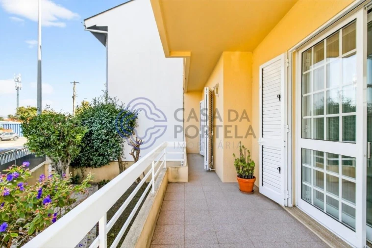 Moradia T3 para Venda em Serzedo e Perosinho Foto 6