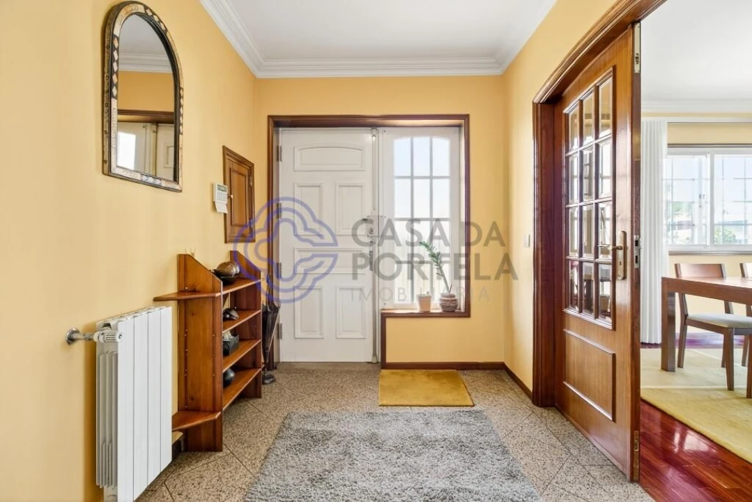 Moradia T3 para Venda em Serzedo e Perosinho Foto 1