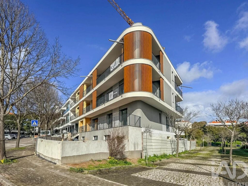 Apartamento T2 para Venda em Parceiros e Azoia Foto 17