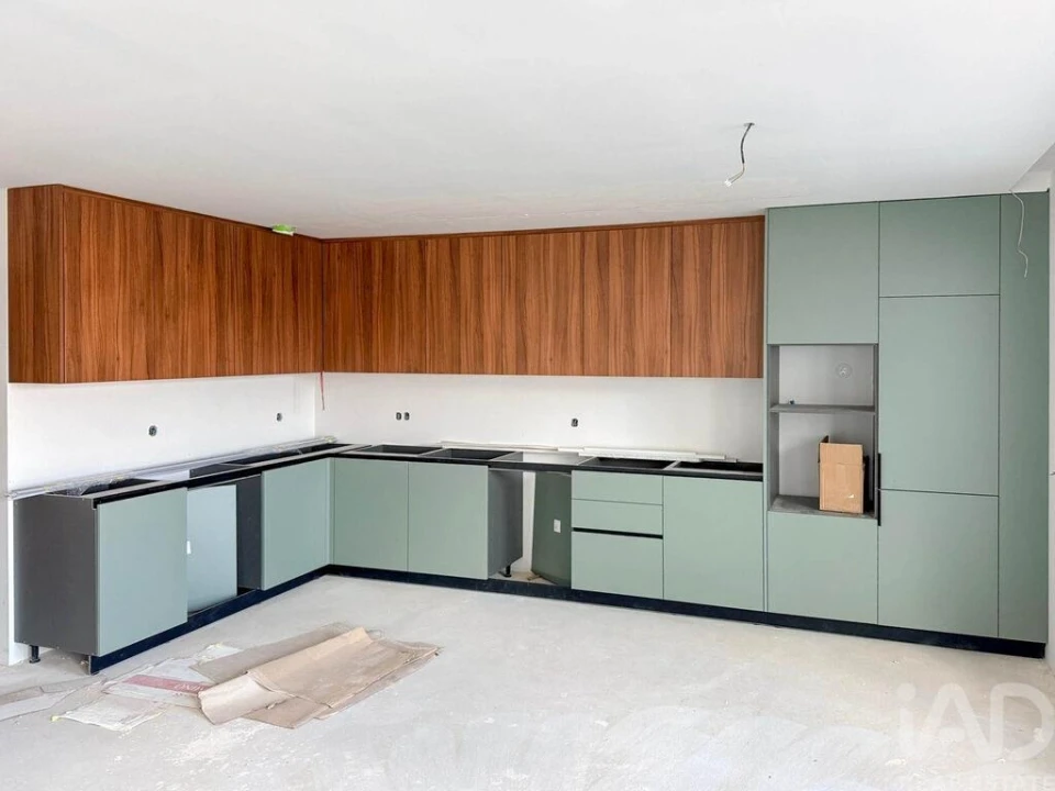 Apartamento T2 para Venda em Parceiros e Azoia Foto 1