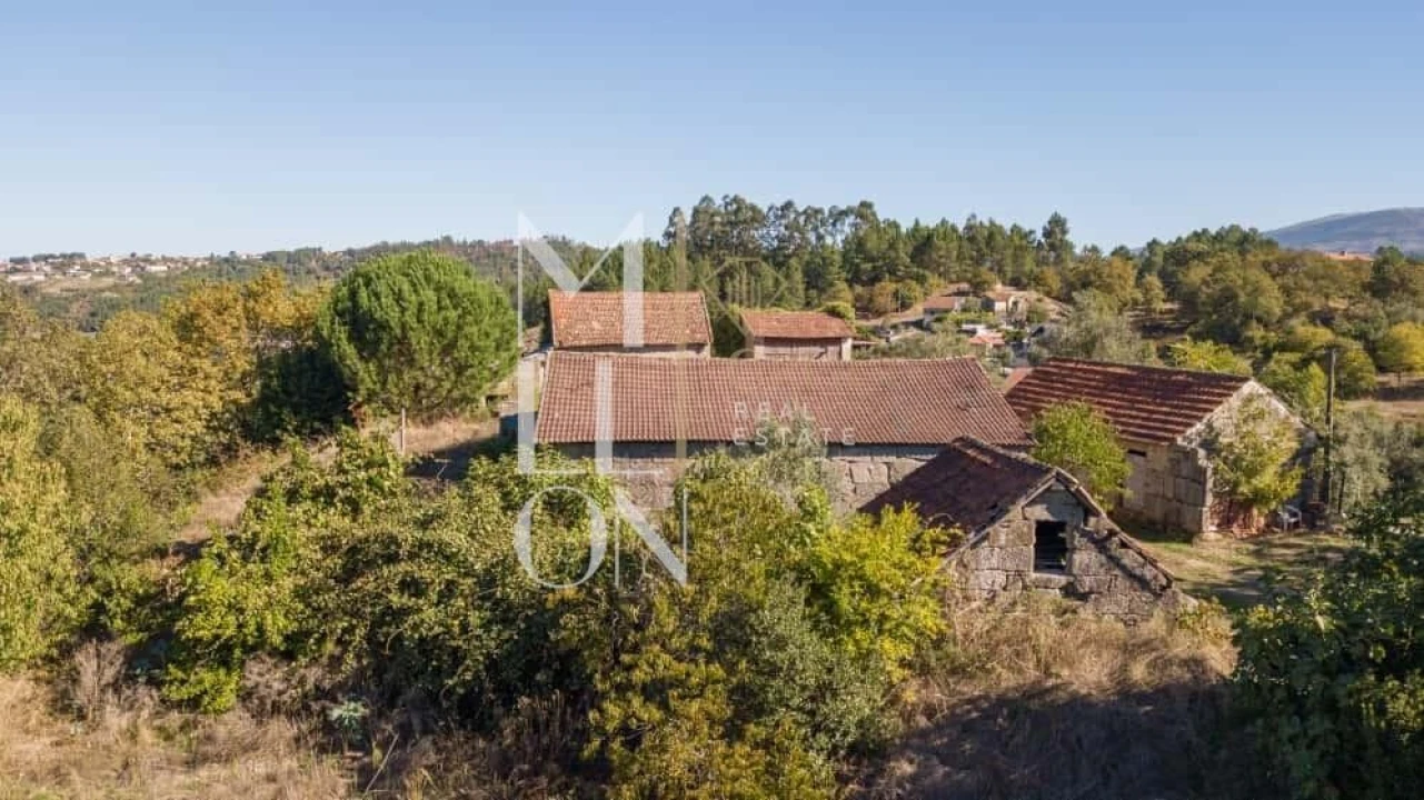 Quinta T3 para Venda em Jazente Foto 3