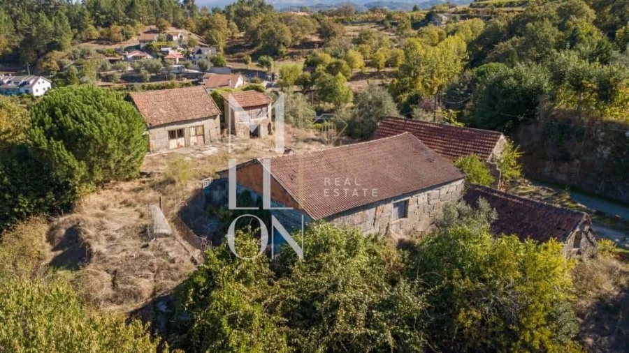 Quinta T3 para Venda em Jazente Foto 2