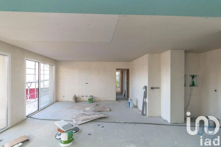 Apartamento T2 para Venda em Parceiros e Azoia Foto 14