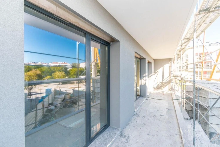 Apartamento T2 para Venda em Parceiros e Azoia Foto 18