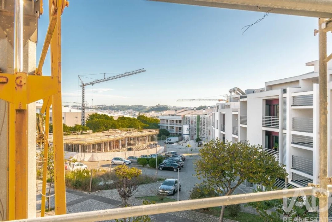 Apartamento T2 para Venda em Parceiros e Azoia Foto 19