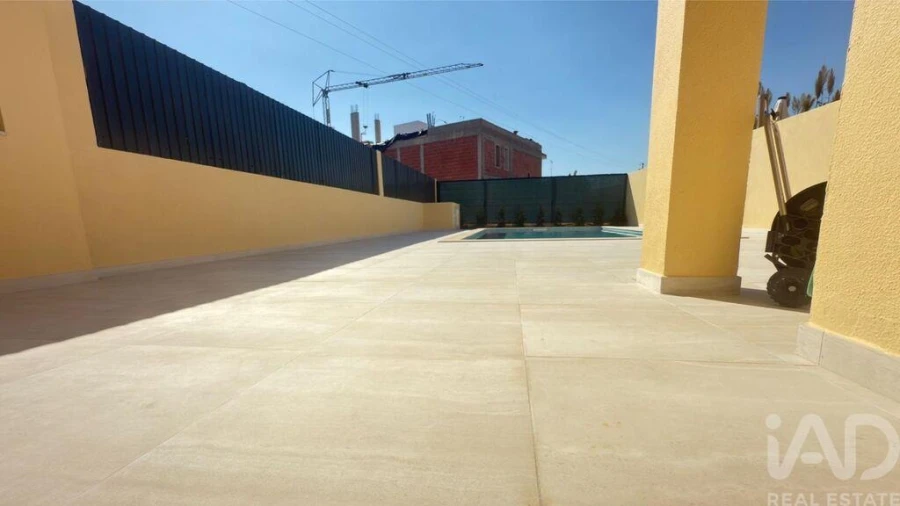 Moradia T3 para Venda em Almancil Foto 26
