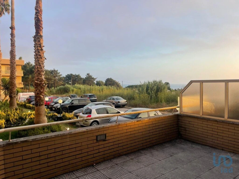 Apartamento T1 para Arrendamento em Canidelo Foto 12