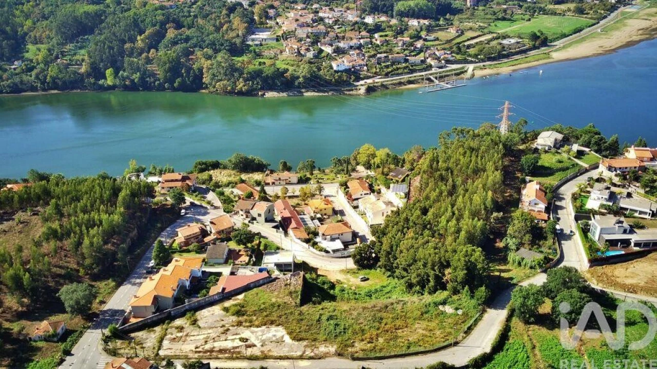 Terreno para Venda em Gondomar (São Cosme), Valbom e Jovim Foto 7