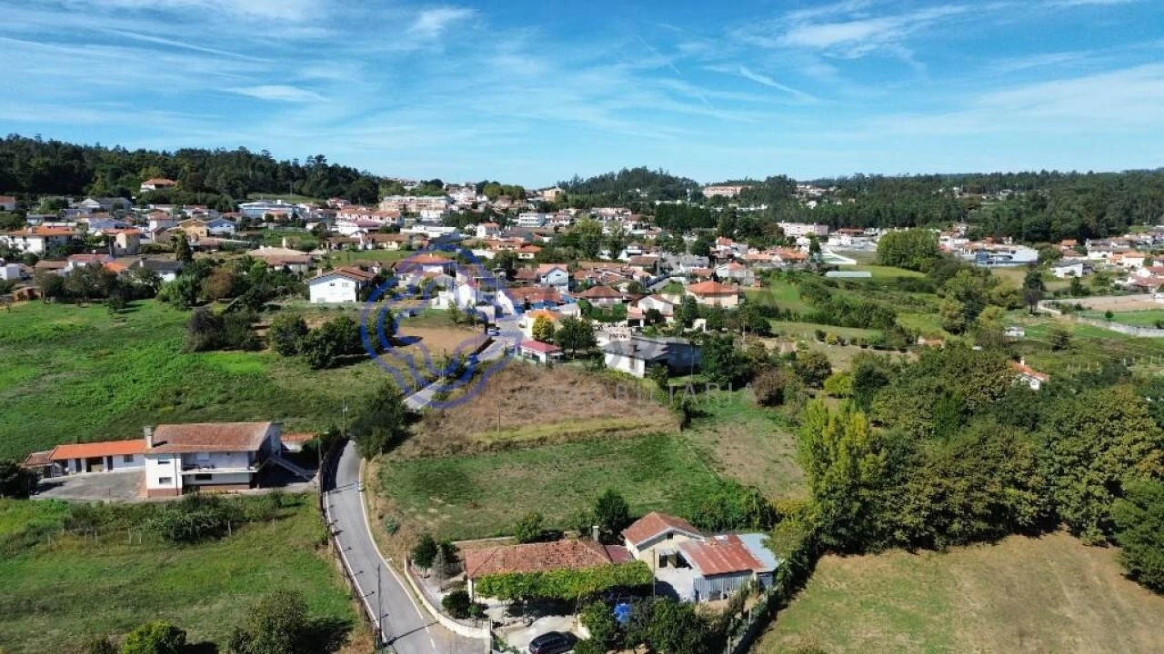 Terreno para Venda em Fornos Foto 16