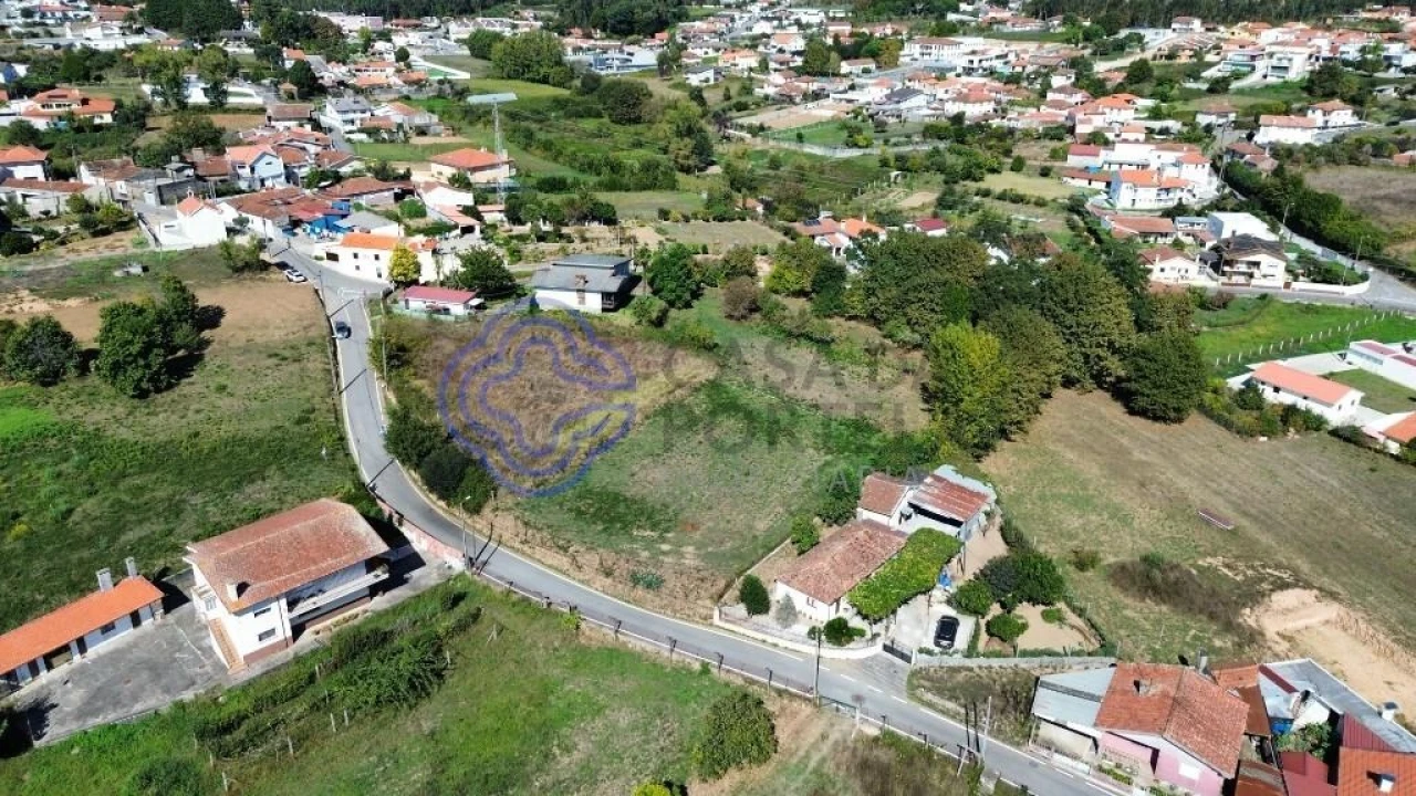 Terreno para Venda em Fornos Foto 14