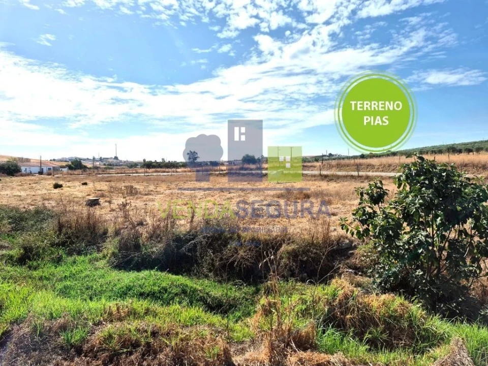 Terreno para Venda em Pias Foto 1