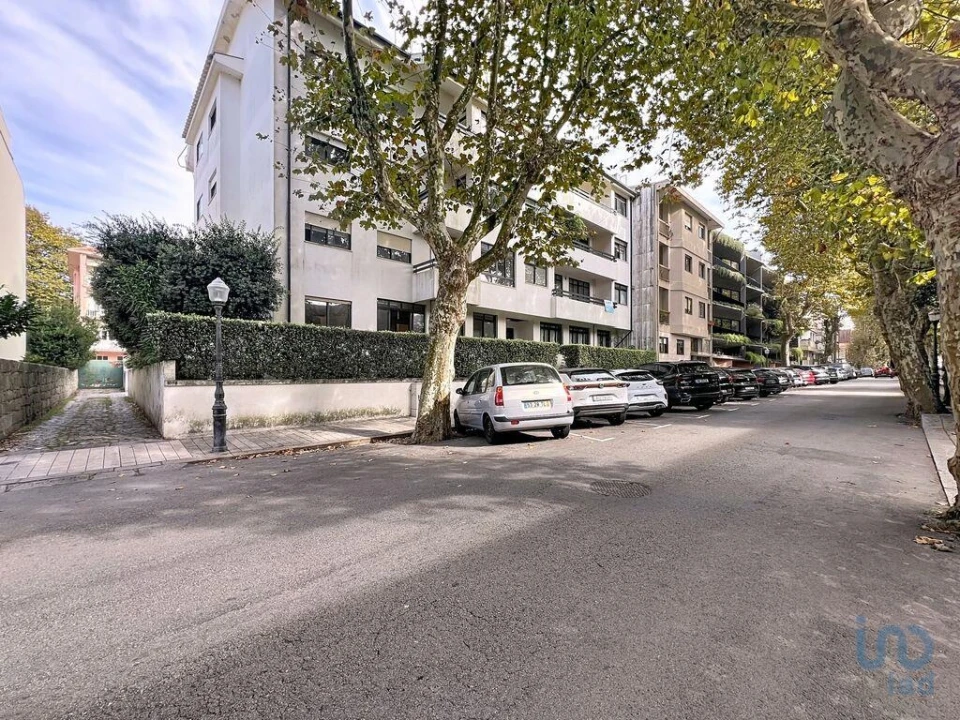 Apartamento T2 para Arrendamento em Aldoar, Foz do Douro e Nevogilde Foto 1