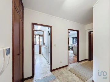Apartamento T2 para Arrendamento em Aldoar, Foz do Douro e Nevogilde