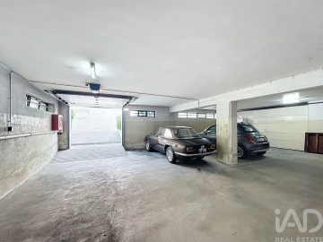 Apartamento T2 para Arrendamento em Aldoar, Foz do Douro e Nevogilde