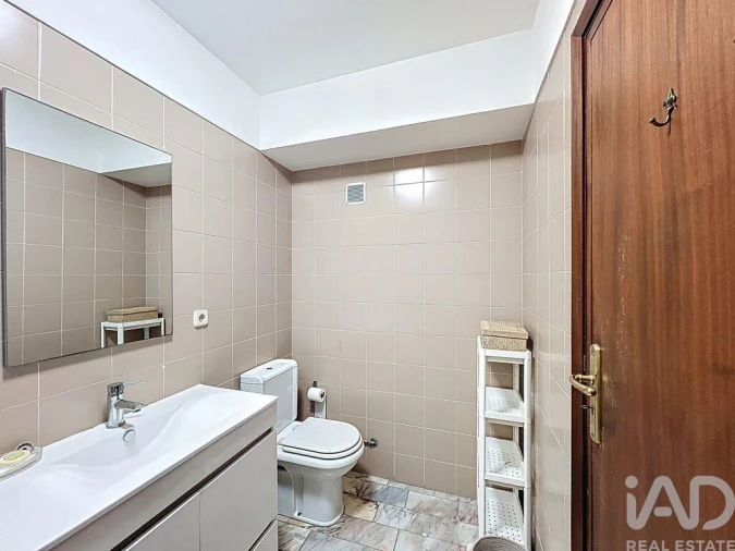 Apartamento T2 para Arrendamento em Aldoar, Foz do Douro e Nevogilde Foto 16