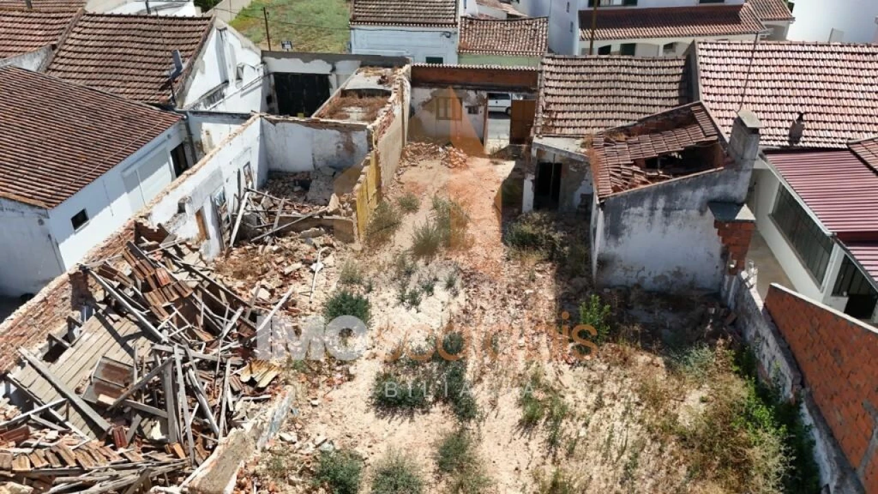 Moradia T2 para Venda em Alpiarça Foto 9