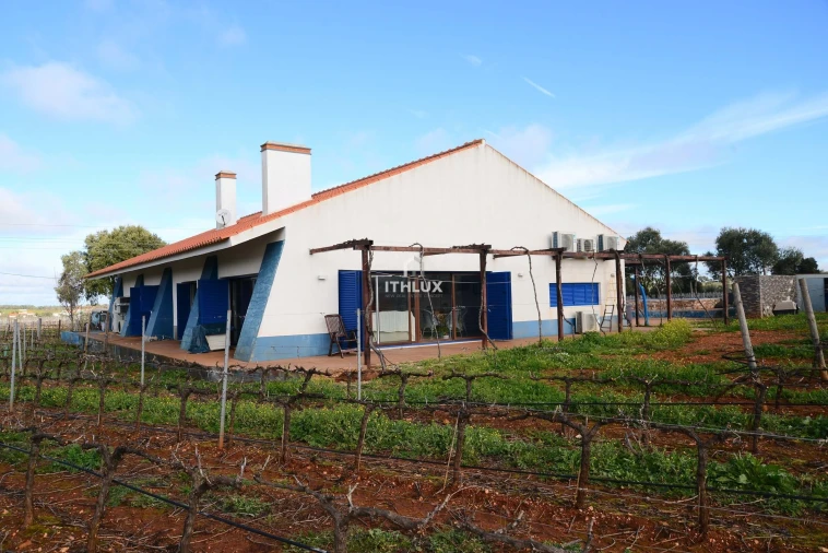 Quinta T4 para Venda em São Marcos da Ataboeira Foto 2