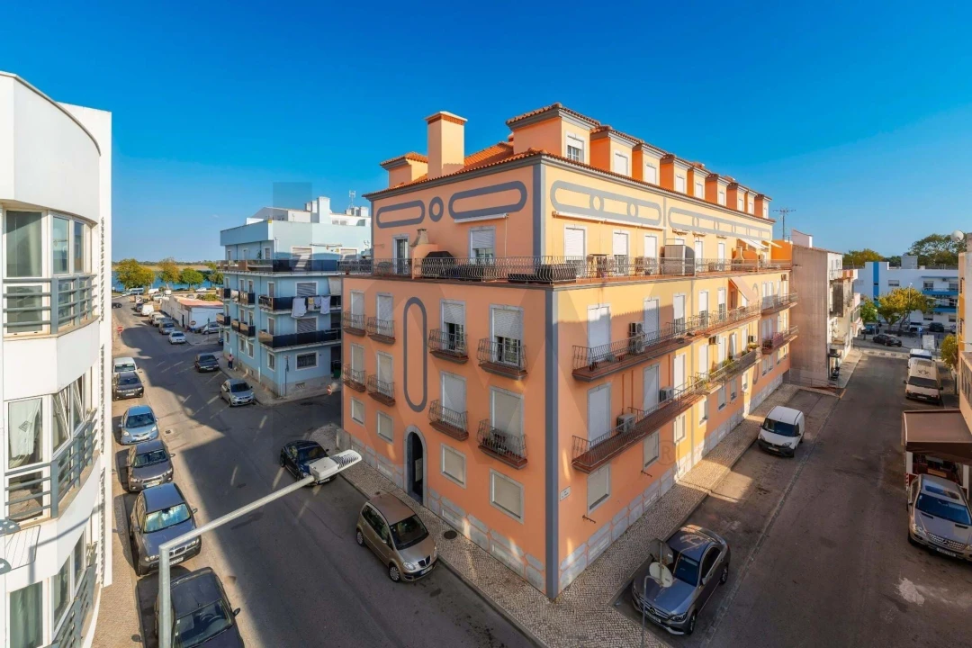 Apartamento T2 para Venda em Vila Real de Santo Antonio Foto 12