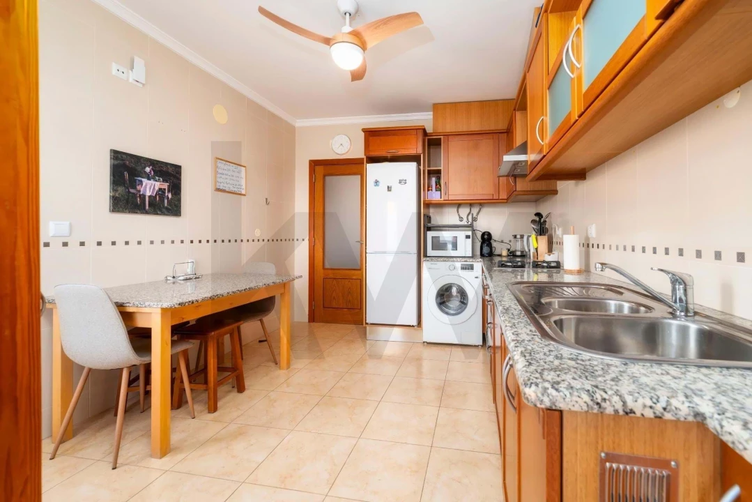 Apartamento T2 para Venda em Vila Real de Santo Antonio Foto 17