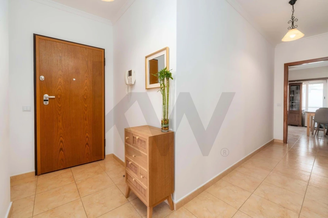 Apartamento T2 para Venda em Vila Real de Santo Antonio Foto 6