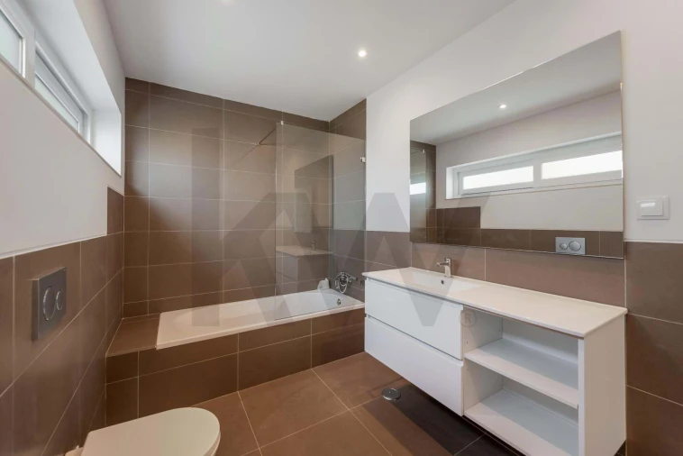 Moradia T3 para Venda em Vila de Sagres Foto 25