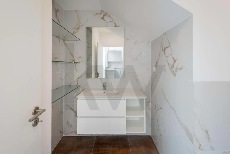 Moradia T3 para Venda em Vila de Sagres Foto 12