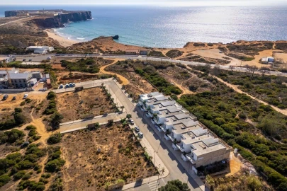 Moradia T3 para Venda em Vila do Bispo e Raposeira