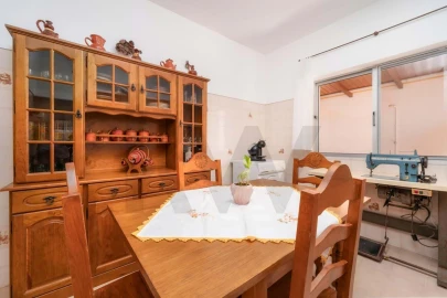 Moradia T2 para Venda em Loule (São Clemente)