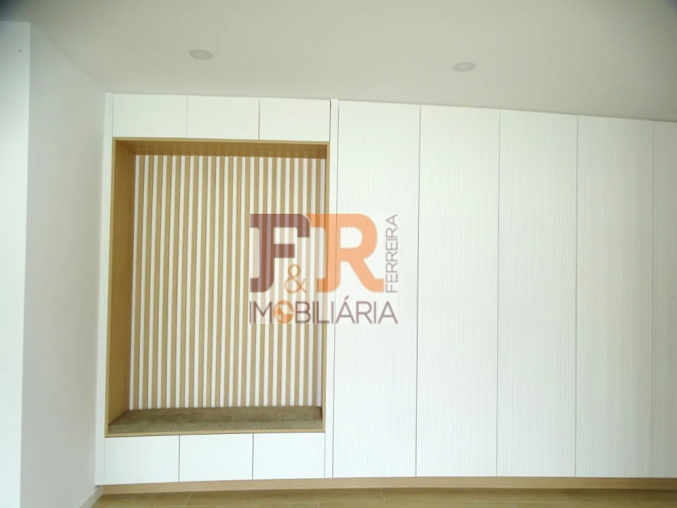 Moradia T4 para Venda em Quinta do Anjo Foto 10