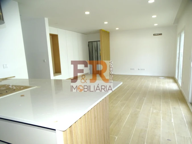 Moradia T4 para Venda em Quinta do Anjo Foto 19