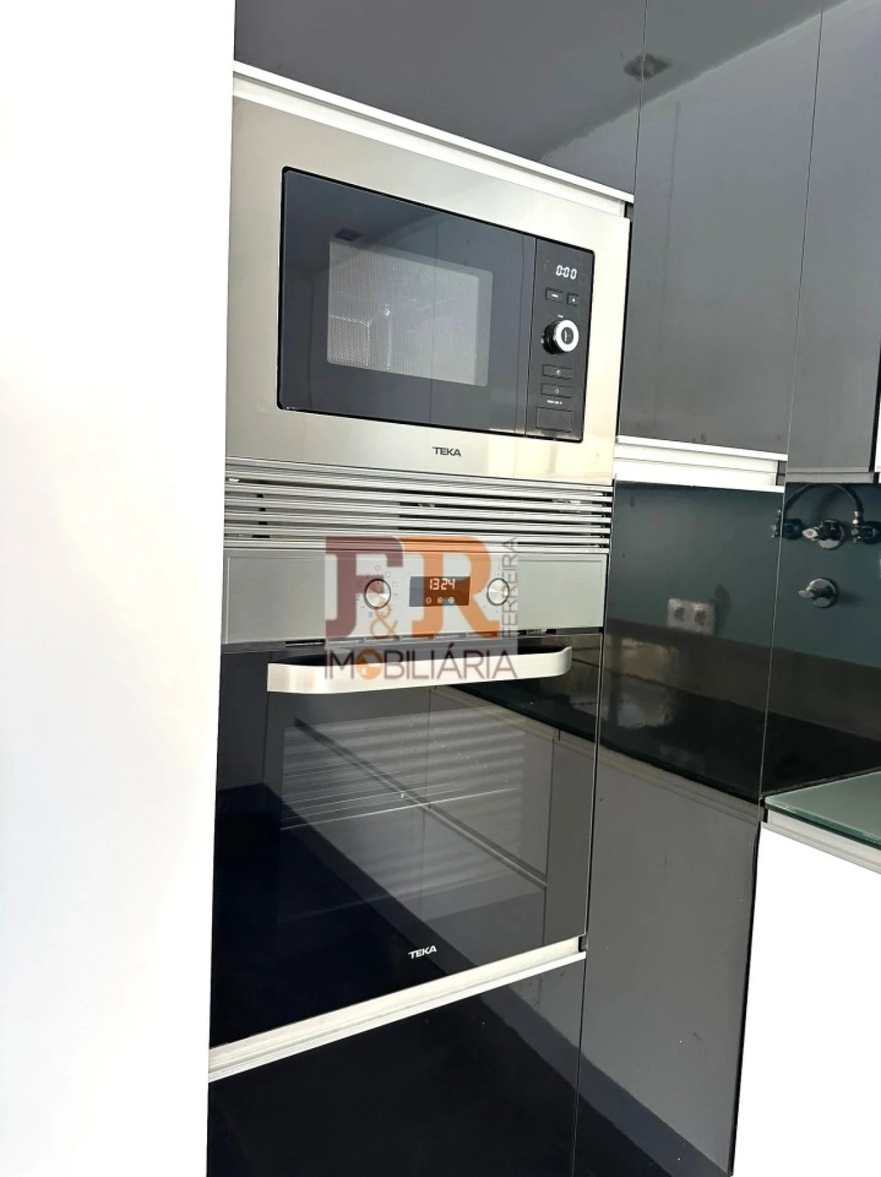 Moradia T4 para Venda em Fernao Ferro Foto 21