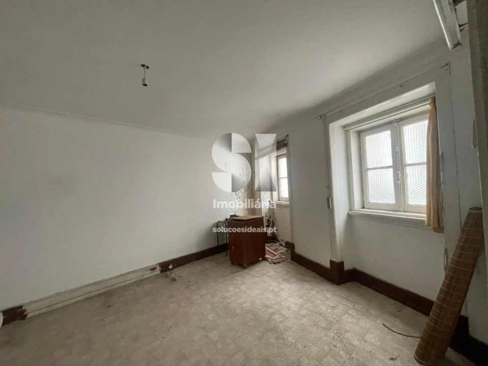 Prédio para Venda em Sé Nova, Santa Cruz, Almedina e São Bartolomeu Foto 4