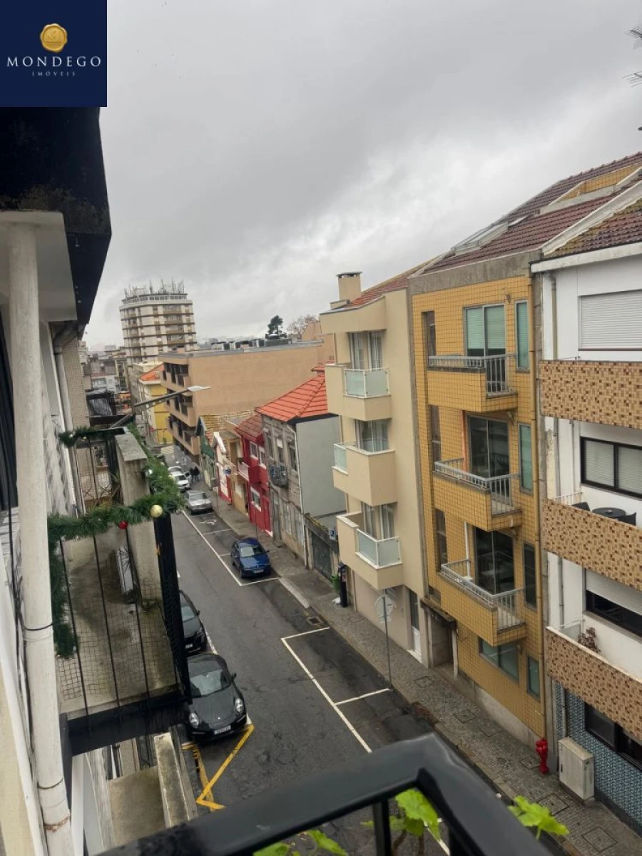 Apartamento T2 para Venda em Santa Marinha e São Pedro da Afurada Foto 2