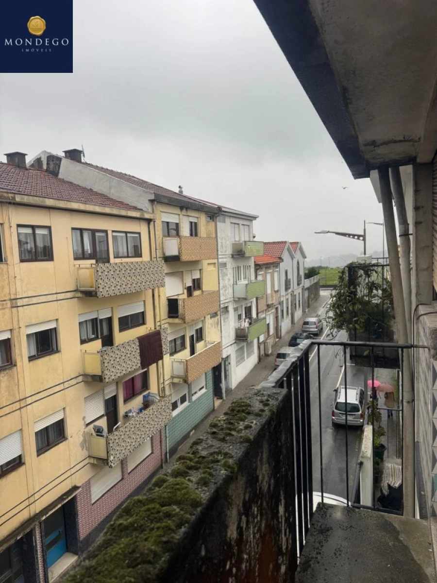 Apartamento T2 para Venda em Santa Marinha e São Pedro da Afurada Foto 1