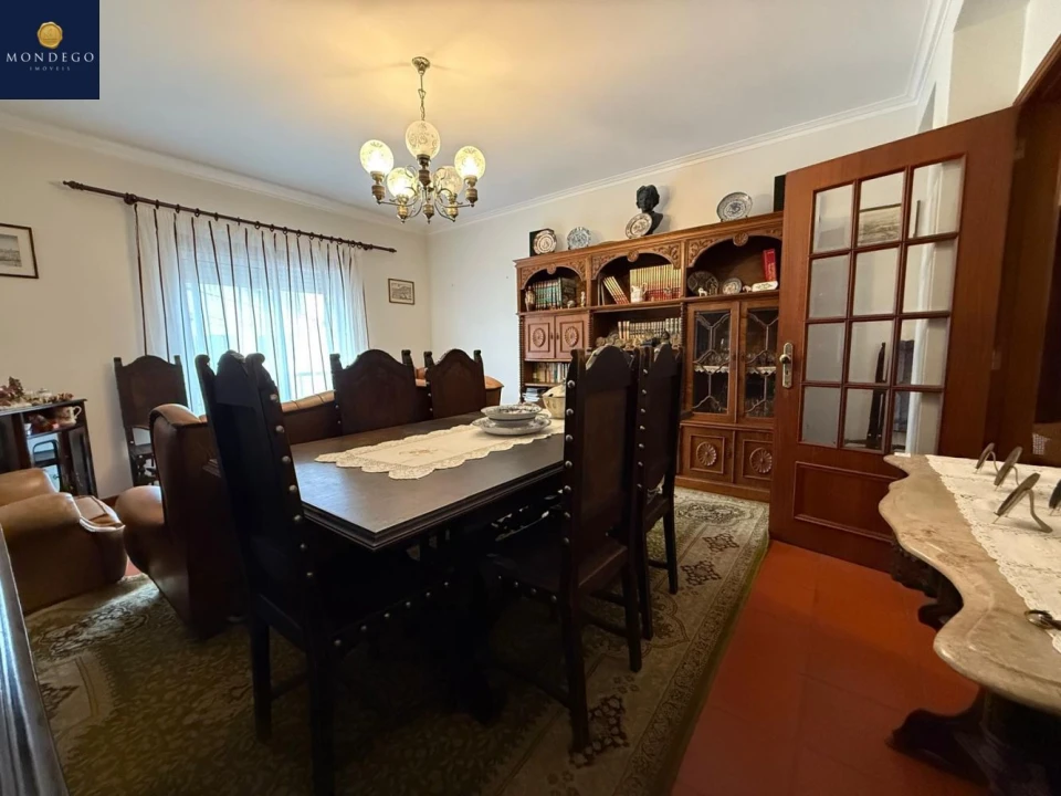 Apartamento T3 para Venda em Santo Antonio dos Olivais Foto 9