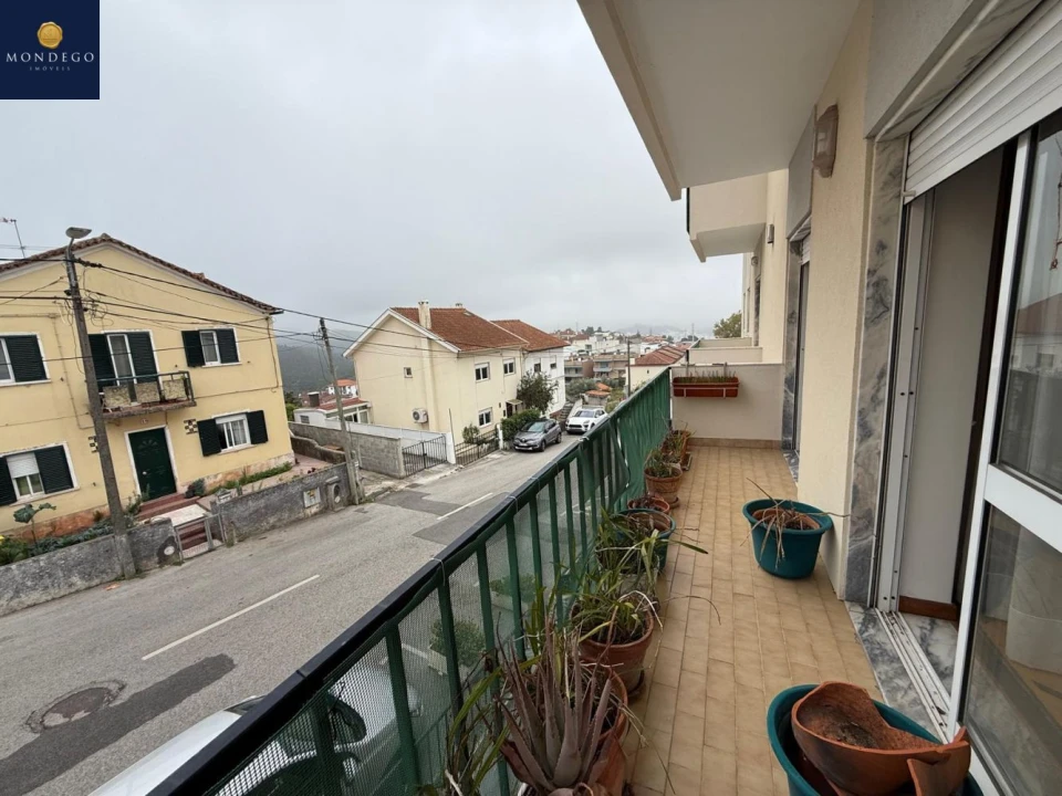 Apartamento T3 para Venda em Santo Antonio dos Olivais Foto 16