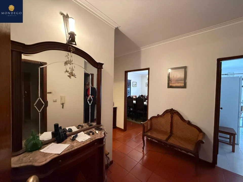 Apartamento T3 para Venda em Santo Antonio dos Olivais Foto 13