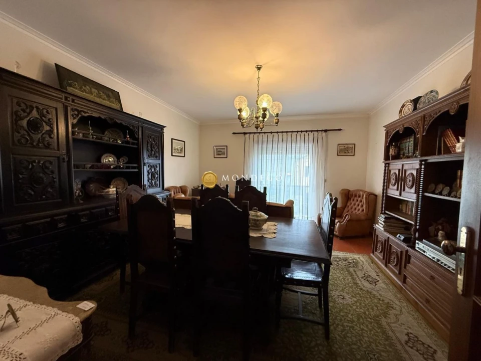 Apartamento T3 para Venda em Santo Antonio dos Olivais Foto 11