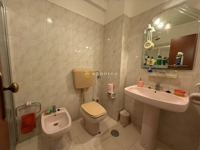 Apartamento T3 para Venda em Santo Antonio dos Olivais Foto 7