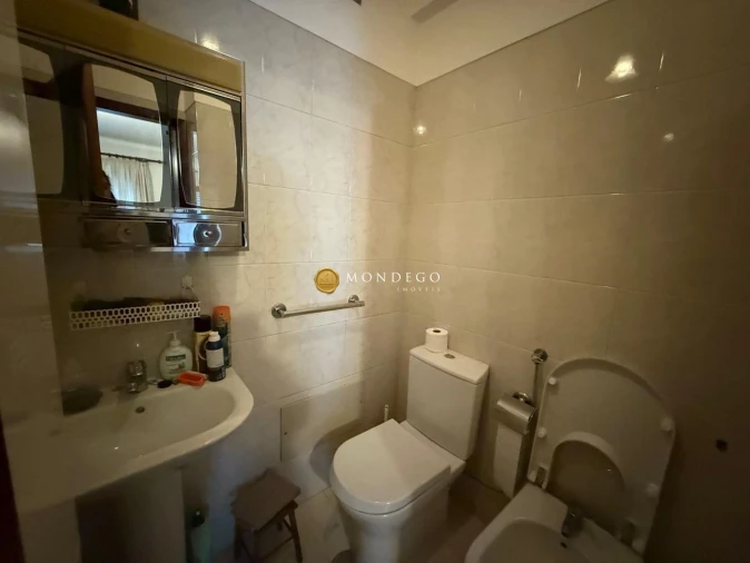 Apartamento T3 para Venda em Santo Antonio dos Olivais Foto 2