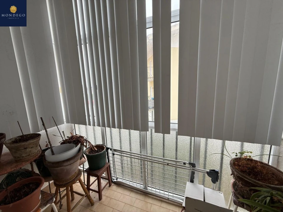 Apartamento T3 para Venda em Santo Antonio dos Olivais Foto 4