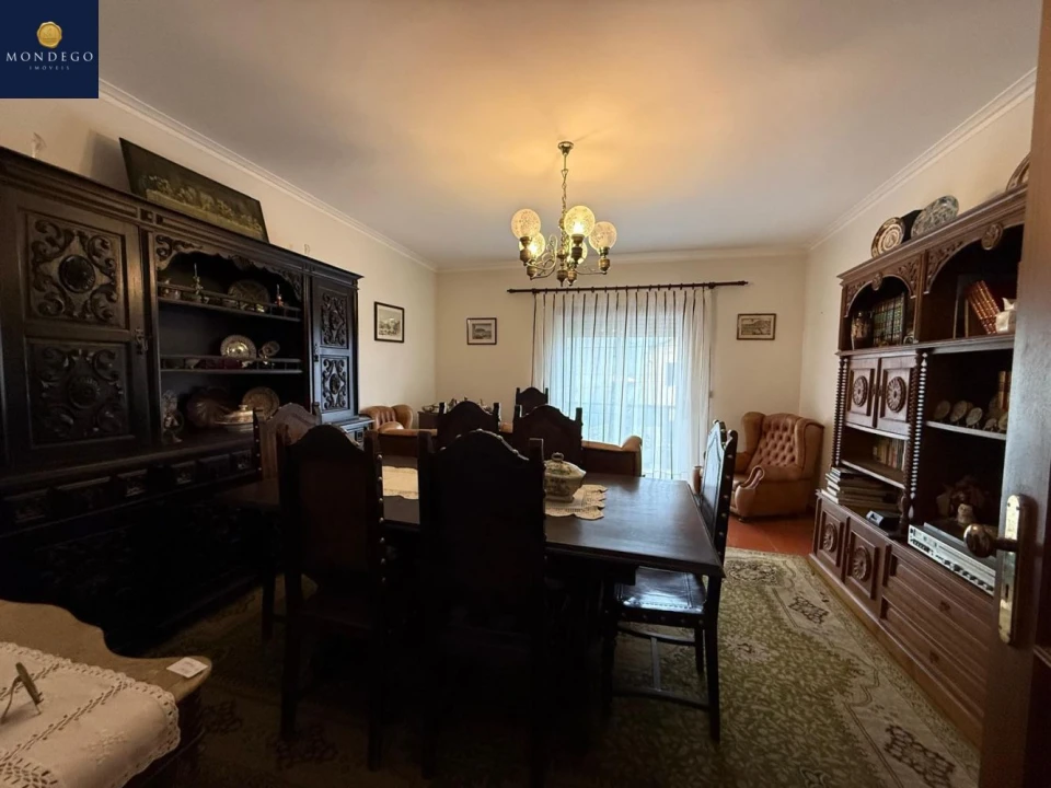 Apartamento T3 para Venda em Santo Antonio dos Olivais Foto 11