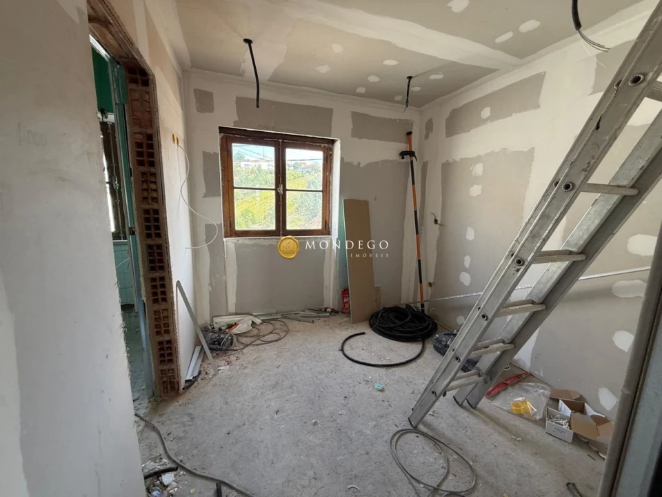 Moradia T3 para Venda em Eiras e São Paulo de Frades Foto 11