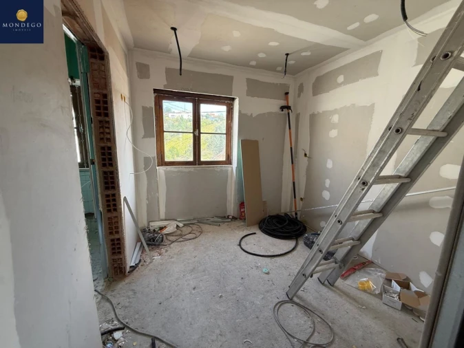 Moradia T3 para Venda em Eiras e São Paulo de Frades Foto 11