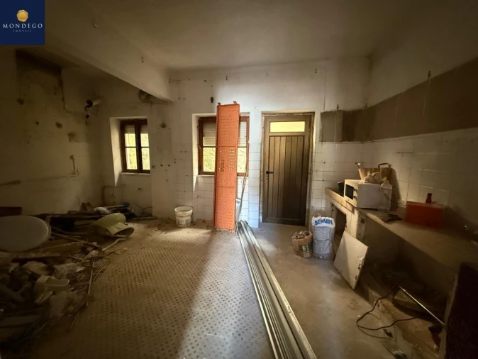 Moradia T3 para Venda em Eiras e São Paulo de Frades Foto 8