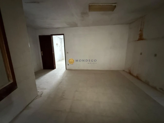 Moradia T3 para Venda em Eiras e São Paulo de Frades Foto 9