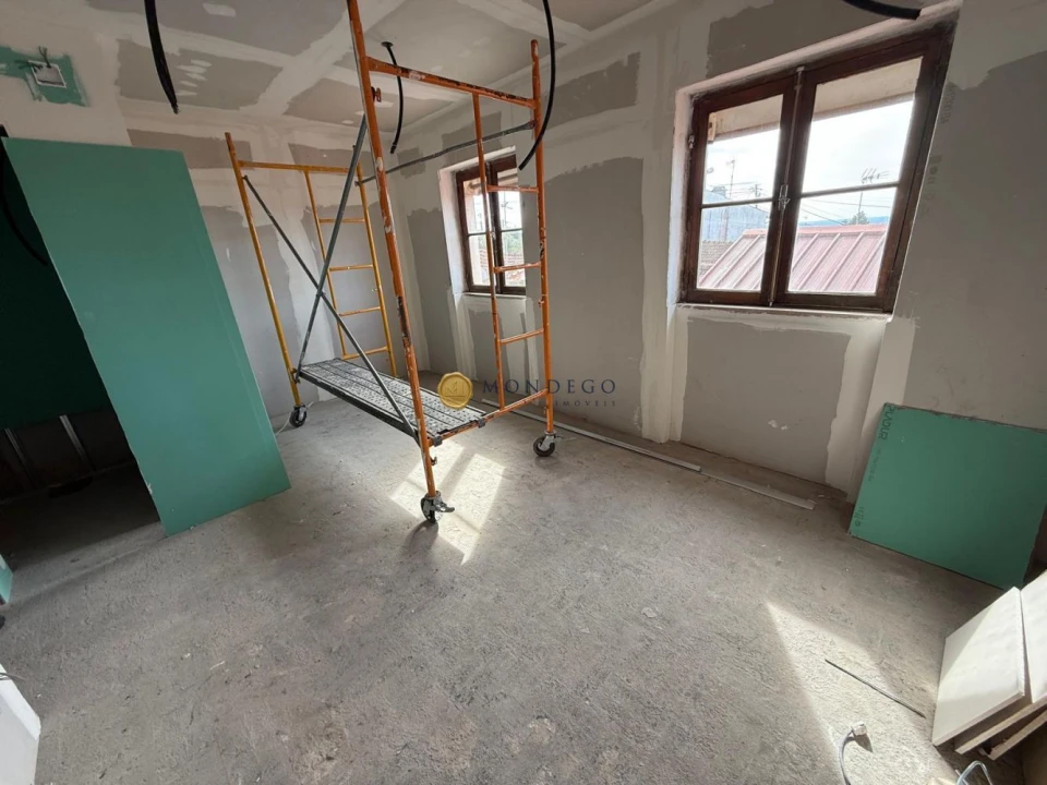 Moradia T3 para Venda em Eiras e São Paulo de Frades Foto 18