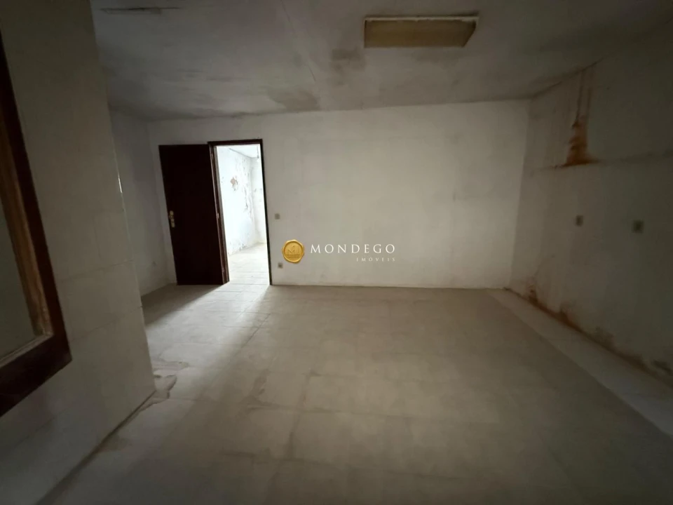 Moradia T3 para Venda em Eiras e São Paulo de Frades Foto 9